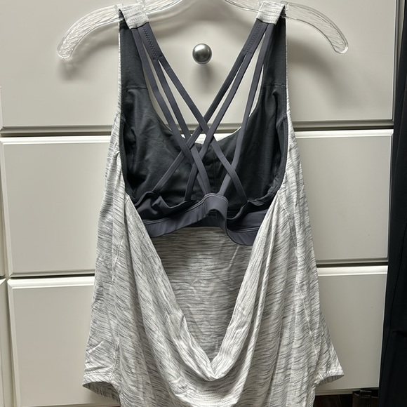 Lulu lemon size 12 sports bra and tank top. - Picture 2 of 3